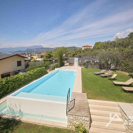 Villa Madaba - Immobiliare Azzurra Бардолино Экстерьер фото