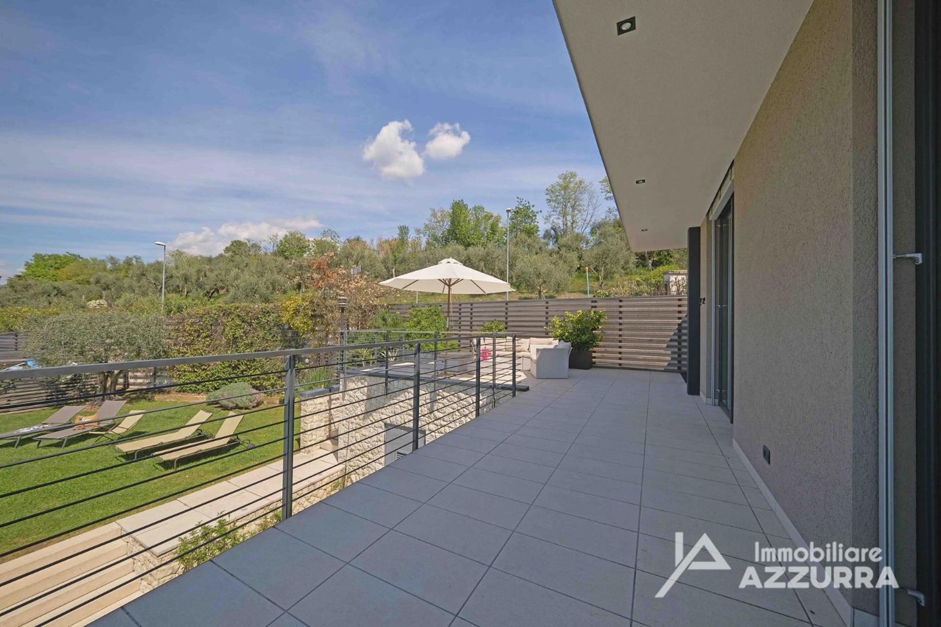Villa Madaba - Immobiliare Azzurra Бардолино Экстерьер фото