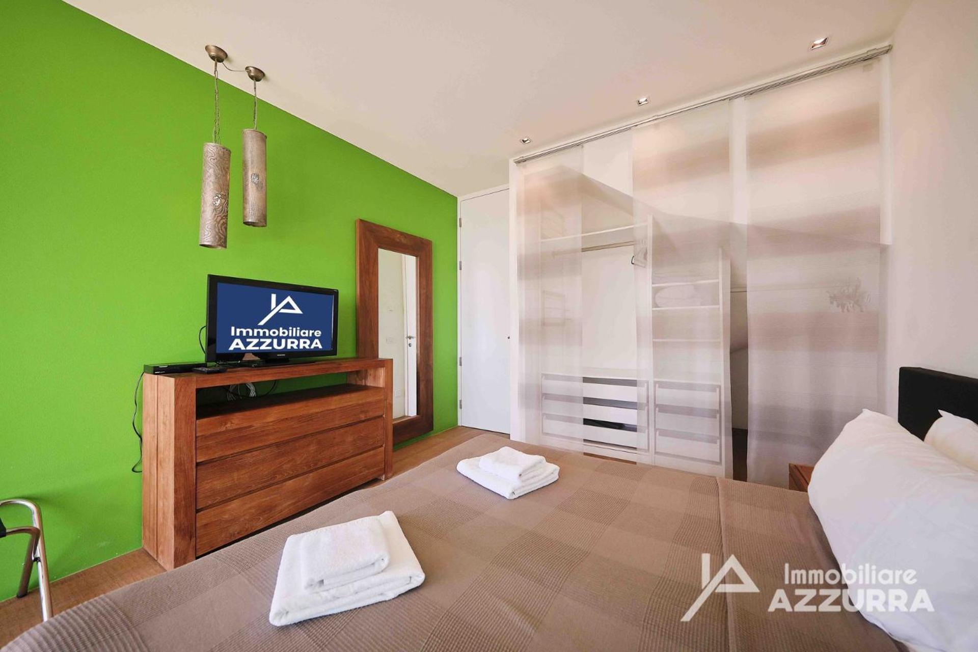 Villa Madaba - Immobiliare Azzurra Бардолино Экстерьер фото