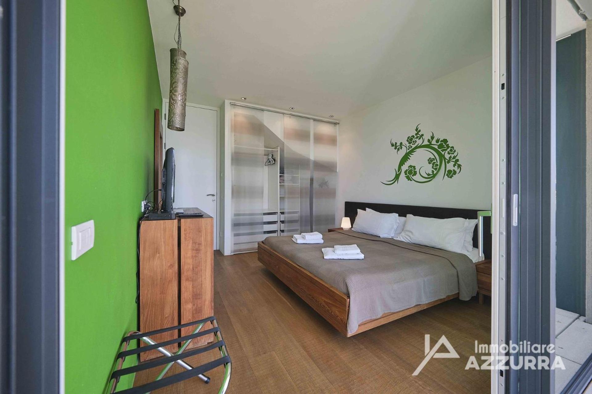 Villa Madaba - Immobiliare Azzurra Бардолино Экстерьер фото